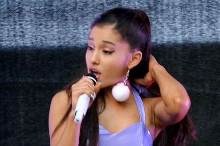 Ariana Grande bei einem Auftritt in New York Ariana Grande bei einem Auftritt in New York