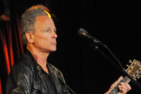 Lindsey Buckingham spielte jahrzehntelang in der Rockband Fleetwood Mac Lindsey Buckingham spielte jahrzehntelang in der Rockband Fleetwood Mac
