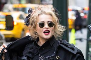 Noch gleicht Helena Bonham Carter ihrem "The Crown"-Charakter Prinzessin Margaret eher wenig