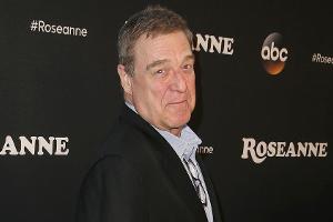 John Goodman wird zum Fernsehprediger