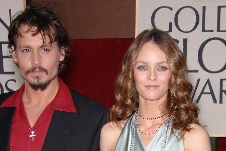 Johnny Depp und Vanessa Paradis bei den Golden Globes im Jahr 2006 Johnny Depp und Vanessa Paradis bei den Golden Globes im Jahr 2006