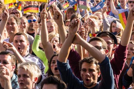 So jubelten die Fans während der EM 2016