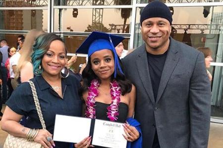 Mama Simone Smith (l.) und Vater LL Cool J (r.) nehmen ihre Tochter in die Mitte Mama Simone Smith (l.) und Vater LL Cool J (r.) nehmen ihre Tochter in die Mitte