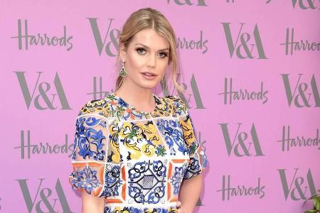 Lady Kitty Spencer versprühte sommerliche Frische Lady Kitty Spencer versprühte sommerliche Frische