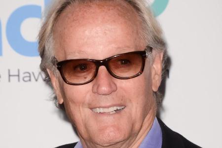 Die Posse um Peter Fonda und Donald Trump wirft die Frage auf: Solten Männer über 70 noch twittern? Die Posse um Peter Fonda und Donald Trump wirft die Frage auf: Solten Männer über 70 noch twittern?