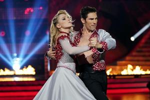 Entwarnung bei "Let's Dance": Iris Mareike Steen darf weitertanzen