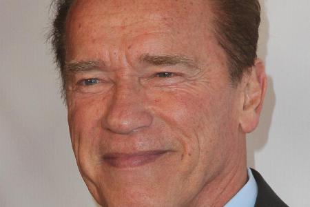 Ist nach seiner Herz-OP wieder bei Bewusstsein: Arnold Schwarzenegger Ist nach seiner Herz-OP wieder bei Bewusstsein: Arnold Schwarzenegger