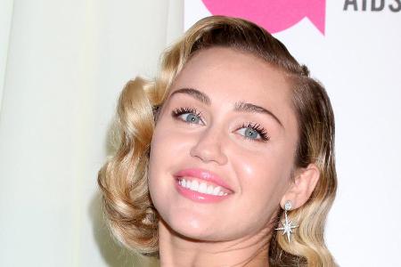 Begeht das Osterfest mit einem sexy Foto-Shooting: Miley Cyrus