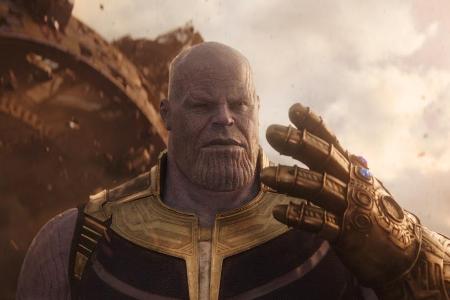 Gegen den mächtigen Schurken Thanos scheint kein irdisches Kraut gewachsen Gegen den mächtigen Schurken Thanos scheint kein irdisches Kraut gewachsen