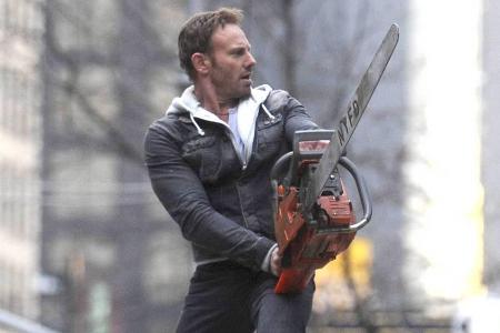Ian Ziering bei den Dreharbeiten zu Ian Ziering bei den Dreharbeiten zu