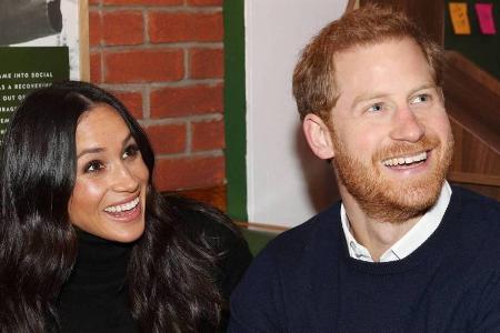Ob Prinz Harry und Meghan Markle wohl über die zahlreichen Gerüchte, die sich um ihre Hochzeit ranken, lachen können? Ob Prinz Harry und Meghan Markle wohl über die zahlreichen Gerüchte, die sich um ihre Hochzeit ranken, lachen können?