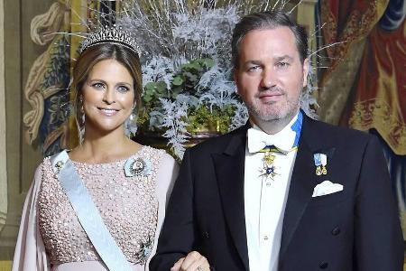 Prinzessin Madeleine von Schweden und Ehemann Chris O'Neill freuen sich über die Geburt ihres dritten Kindes Prinzessin Madeleine von Schweden und Ehemann Chris O'Neill freuen sich über die Geburt ihres dritten Kindes