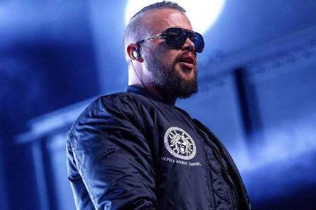 Kollegah wird in Dresden nicht mit Farid Bang auf der Bühne stehen Kollegah wird in Dresden nicht mit Farid Bang auf der Bühne stehen