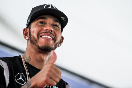 Formel-1-Fahrer Lewis Hamilton wird zum Model Formel-1-Fahrer Lewis Hamilton wird zum Model