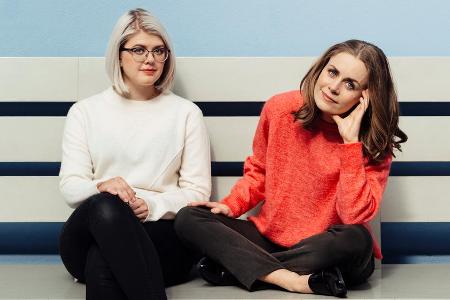 Ellen Støkken Dahl (links) und Nina Brochmann (rechts) sind die Autorinnen von Ellen Støkken Dahl (links) und Nina Brochmann (rechts) sind die Autorinnen von