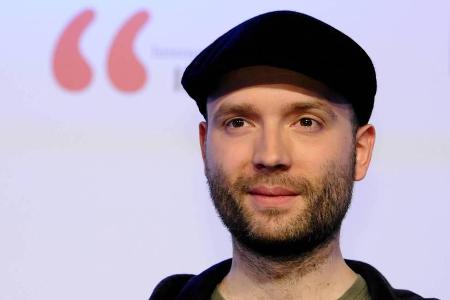 Marc-Uwe Kling bei einem Fototermin zur Verleihung des Deutschen Hörbuchpreises Marc-Uwe Kling bei einem Fototermin zur Verleihung des Deutschen Hörbuchpreises