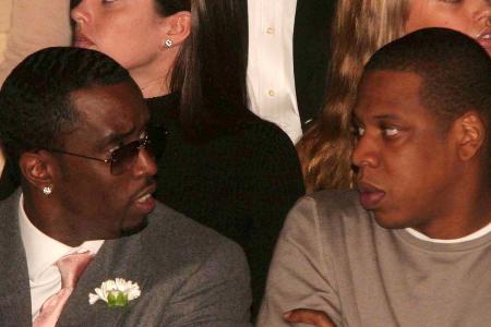 Streiten sich seit Jahren um die finanzielle Vormachtstellung bei den Hip-Hoppern: Diddy alias Sean Combs (l.) und Jay-Z Streiten sich seit Jahren um die finanzielle Vormachtstellung bei den Hip-Hoppern: Diddy alias Sean Combs (l.) und Jay-Z
