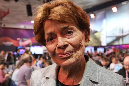 Schweizerin Lys Assia wurde 1956 die erste Siegerin des heutigen ESC Schweizerin Lys Assia wurde 1956 die erste Siegerin des heutigen ESC