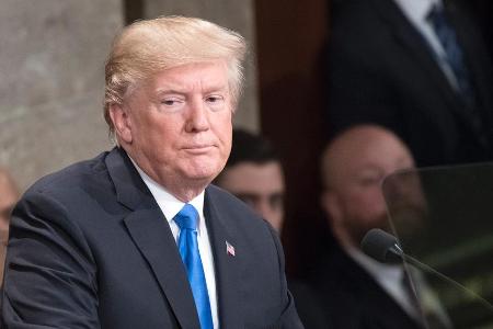 Jetzt ist ihm das Lachen über Frauen vergangen: Donald Trump Jetzt ist ihm das Lachen über Frauen vergangen: Donald Trump