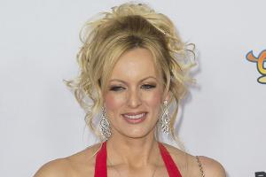 Fordert Trumps Anwalt 20 Millionen von Porno-Star Stormy Daniels?