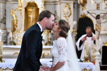 Anna und Gerald haben sich das Jawort gegeben