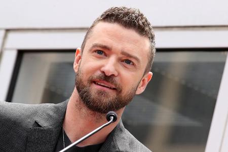 US-Sänger Justin Timberlake fiebert mit der englischen Nationalmannschaft mit US-Sänger Justin Timberlake fiebert mit der englischen Nationalmannschaft mit