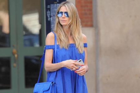Heidi Klum in einem luftigen Sommerkleid Heidi Klum in einem luftigen Sommerkleid