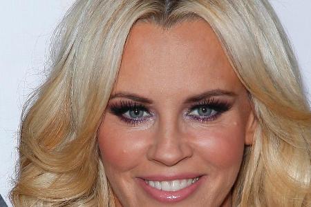 Hat Jenny McCarthy einen Geist im Haus? Hat Jenny McCarthy einen Geist im Haus?