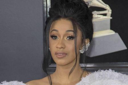 Cardi B sagt Tour mit Bruno Mars ab Cardi B sagt Tour mit Bruno Mars ab