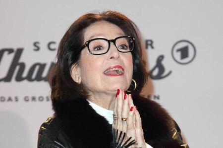 Kaum zu glauben, dass Nana Mouskouri bereits 83 Jahre alt ist Kaum zu glauben, dass Nana Mouskouri bereits 83 Jahre alt ist