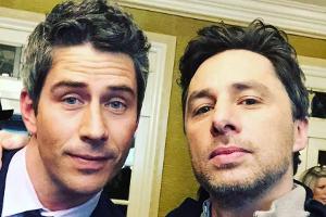 Wie aus dem Gesicht geschnitten: Serien-Star Zach Braff (r.) und US-Bachelor Arie Luyendyk Jr.