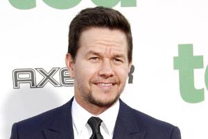 "Alles Geld der Welt": Stars sind empört über Mark Wahlbergs Extragage