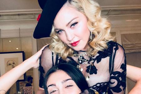 Madonna und ihre Tochter Lourdes haben zusammen Silvester verbracht Madonna und ihre Tochter Lourdes haben zusammen Silvester verbracht