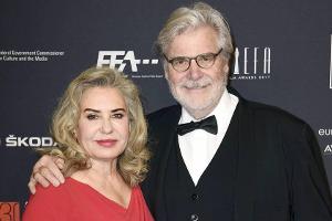 Brigitte Karner mit Ehemann Peter Simonischek bei der Verleihung des Europäischen Filmpreises im Dezember 2017