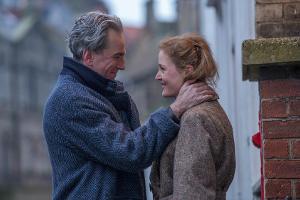 Vicky Krieps: Das lernte sie durch die Arbeit mit Daniel Day-Lewis