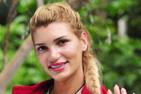 An Tag sechs hieß es Abschied nehmen - Giuliana Farfalla verließ freiwillig das Camp An Tag sechs hieß es Abschied nehmen - Giuliana Farfalla verließ freiwillig das Camp