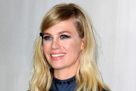 Schauspielerin January Jones hat ihre kinderfreie Zeit sehr zu schätzen gelernt Schauspielerin January Jones hat ihre kinderfreie Zeit sehr zu schätzen gelernt