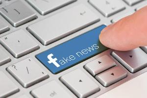 Facebook: Fake News werden zum "Kleingedruckten"