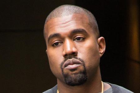Kanye West bei einem Spaziergang in New York Kanye West bei einem Spaziergang in New York
