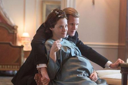 Nicht nur vor der Kamera ein Herz und eine Seele: Matt Smith steht seiner Nicht nur vor der Kamera ein Herz und eine Seele: Matt Smith steht seiner