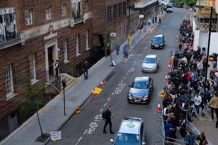 Der Kensington Palast hält die Fans via Twitter auf dem Laufenden Der Kensington Palast hält die Fans via Twitter auf dem Laufenden