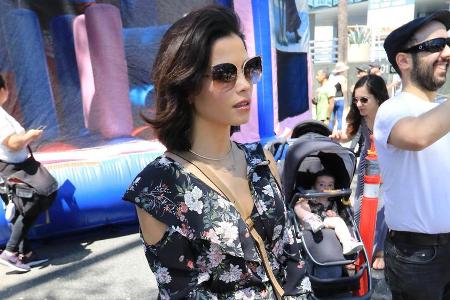 Jenna Dewan beobachtete ihre Tochter beim Pony-Reiten Jenna Dewan beobachtete ihre Tochter beim Pony-Reiten