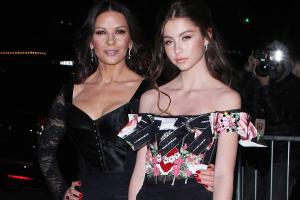 Catherine Zeta-Jones: Tochter Carys stiehlt ihr die Show