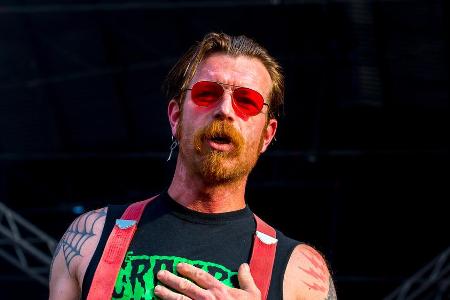 Jesse Hughes fällt immer wieder mit kontroversen Aussagen negativ auf Jesse Hughes fällt immer wieder mit kontroversen Aussagen negativ auf