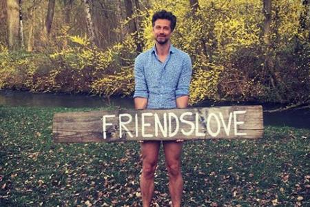 Hat Wayne Carpendale eine Wette verloren oder wieso zeigt er sich halbnackt auf Instagram? Hat Wayne Carpendale eine Wette verloren oder wieso zeigt er sich halbnackt auf Instagram?