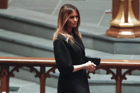 Melania Trump bei der Trauerfeier für die ehemalige First Lady Barbara Bush Melania Trump bei der Trauerfeier für die ehemalige First Lady Barbara Bush
