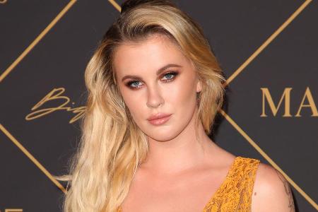 Ireland Baldwin ist die Tochter von Alec Baldwin und Kim Basinger