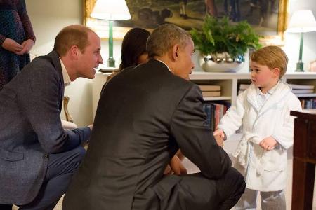 Erstes Treffen zwischen Prinz George (r.) und Präsident Obama (Mitte) vor zwei Jahren Erstes Treffen zwischen Prinz George (r.) und Präsident Obama (Mitte) vor zwei Jahren