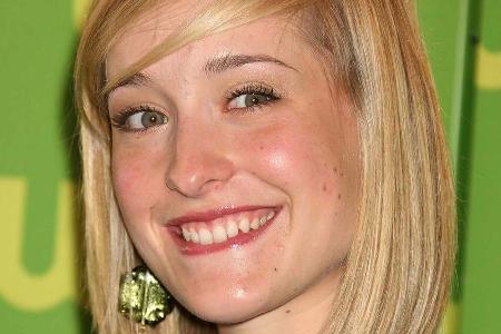 Allison Mack würde man ihre Rolle in einer Allison Mack würde man ihre Rolle in einer