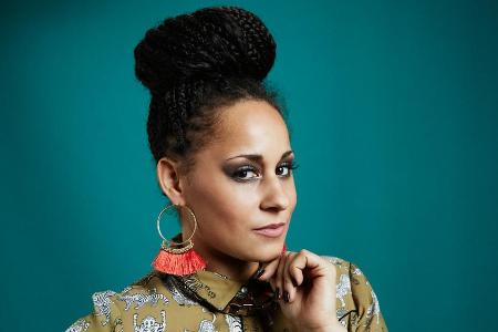 Amanda hat sich in der Rap-Szene als eine der wenigen Frauen einen echten Namen gemacht Amanda hat sich in der Rap-Szene als eine der wenigen Frauen einen echten Namen gemacht